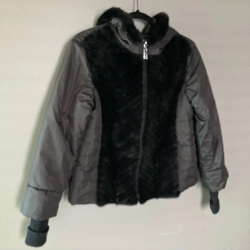 Max & Moi‎ Paris fur quilted hooded puffer bomber jacket black sweater sleeve